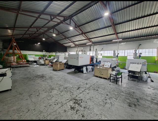 4,000M² WAREHOUSE FOR SALE IN ANDERBOLT